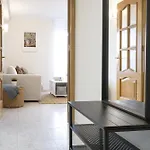 Apartment Beachfront With Terrace And Seaviews *
