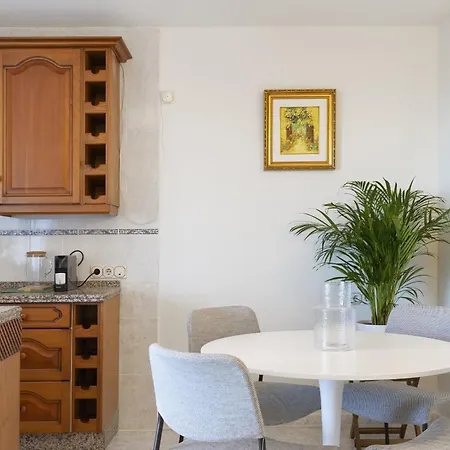 Apartamento Beachfront With Terrace And Seaviews