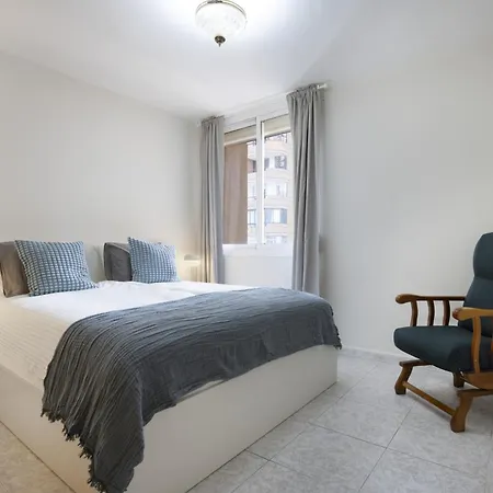 Beachfront With Terrace And Seaviews Appartement