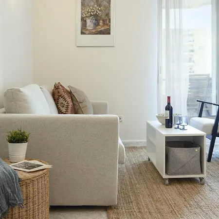 Апартаменты Beachfront With Terrace And Seaviews *