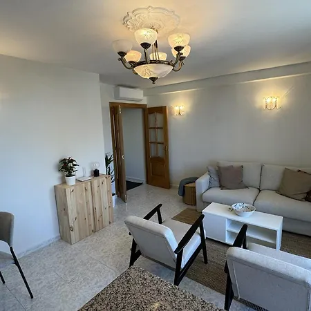 Apartment Beachfront With Terrace And Seaviews