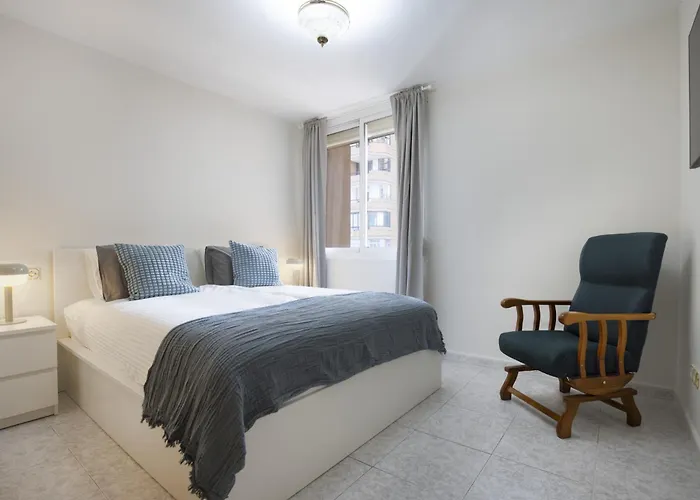 Beachfront With Terrace And Seaviews Appartement