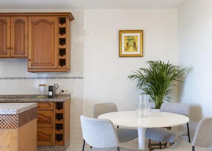 Appartement Beachfront With Terrace And Seaviews