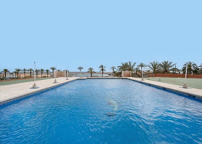 Beachfront With Terrace And Seaviews Fuengirola